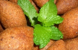 Yeşil Mercimekli İçli Köfte